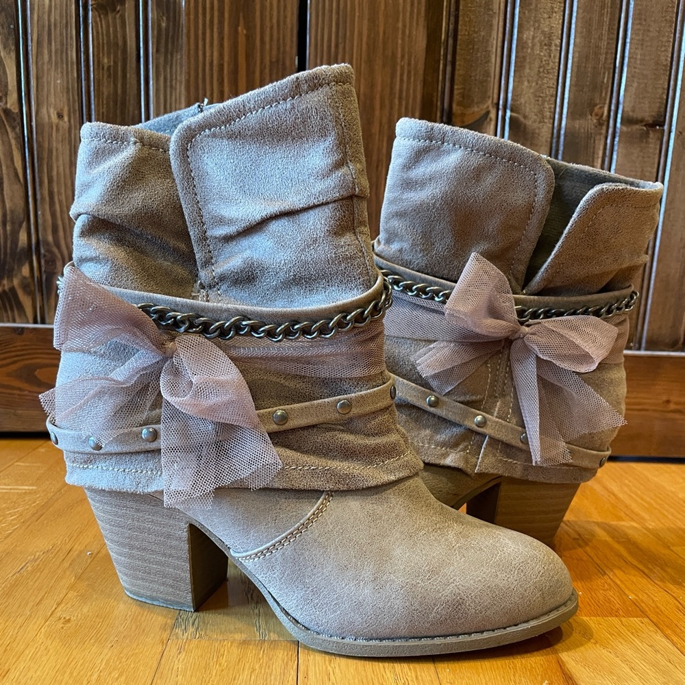 Treasure Boots women’s size 7